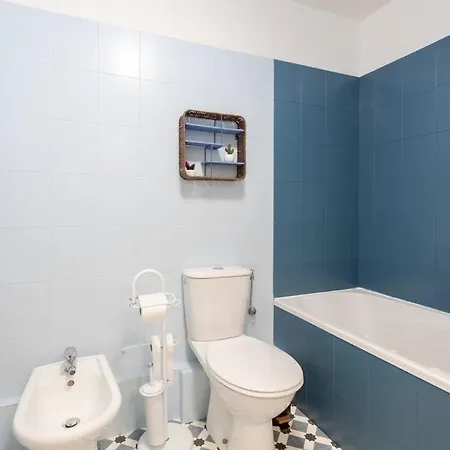 C16 - 2 Bdr Rue Antibes 4 Min Palais Festivals - Ac & Terrace Daire Cannes