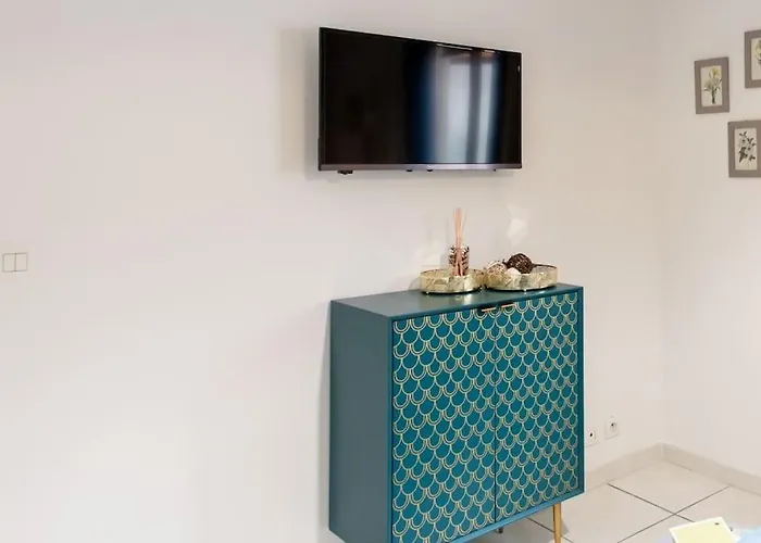 C16 - 2 Bdr Rue Antibes 4 Min Palais Festivals - Ac & Terrace アパート カンヌ