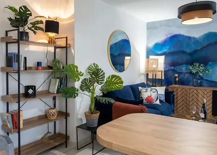 C16 - 2 Bdr Rue Antibes 4 Min Palais Festivals - Ac & Terrace カンヌ